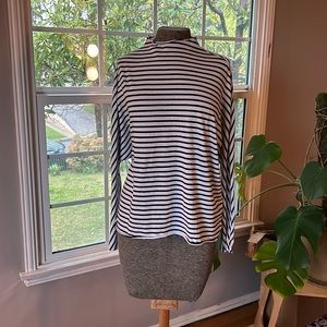 Frank & Eileen Long Sleeved B/W T-Shirt NWOT